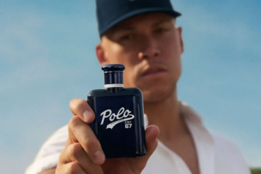 Consigue tu muestra gratis de la fragancia Polo 67 de Ralph Lauren